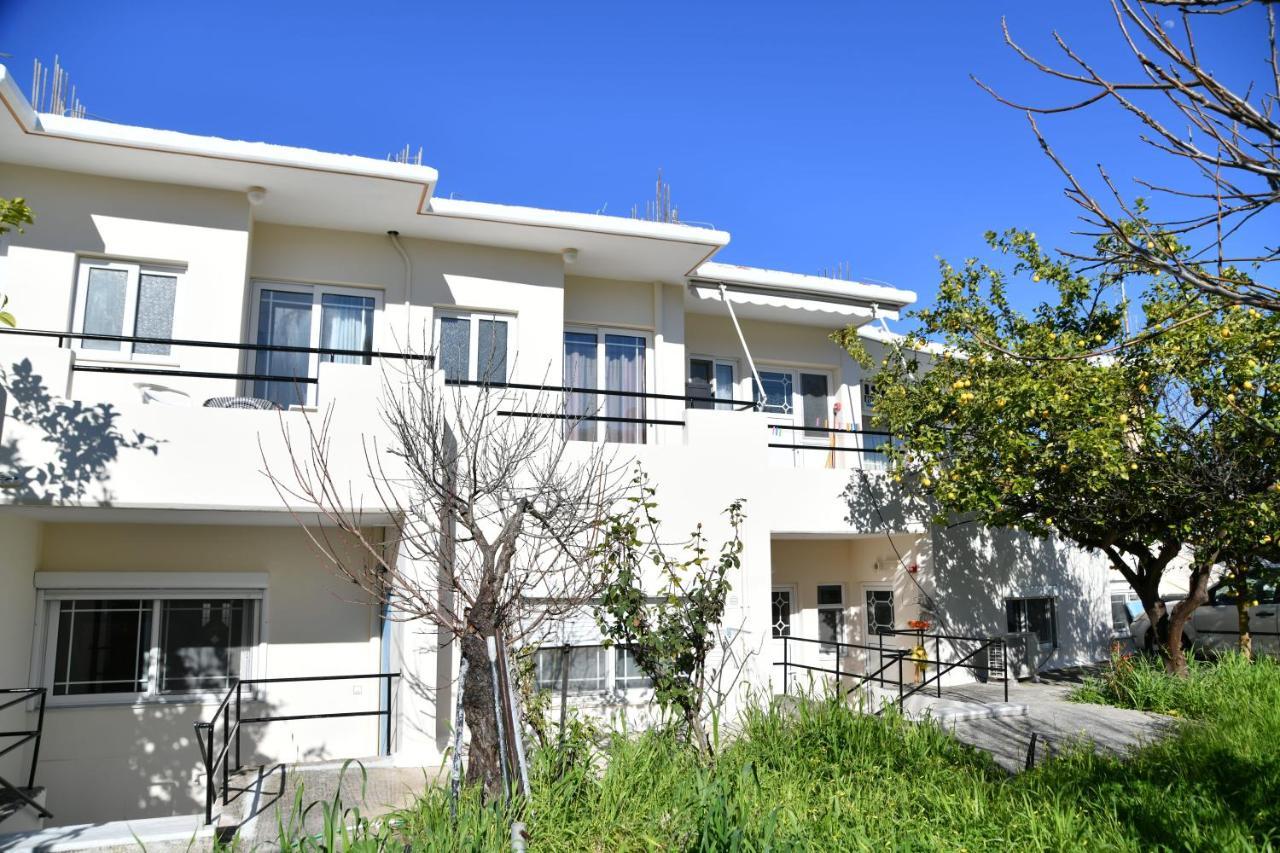 Iskas Apartments Ialysos  Ngoại thất bức ảnh