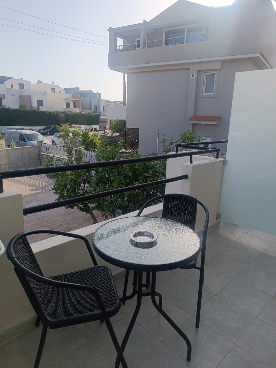 Iskas Apartments Ialysos  Ngoại thất bức ảnh